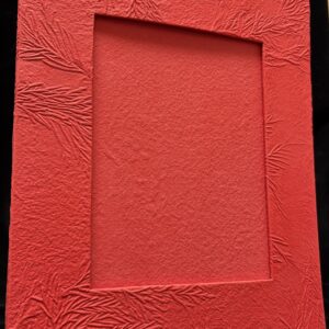 Cornice verticale rossa